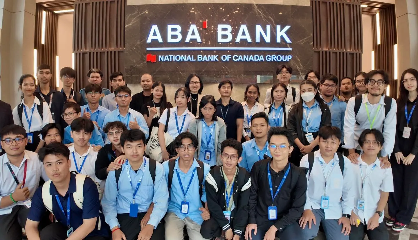 ABA Careers Study Tour - Teller gallery photo 3 - Bamnang