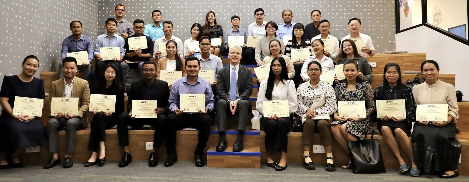 Online Professional English Network (OPEN) 2026 gallery photo 2 - Bamnang