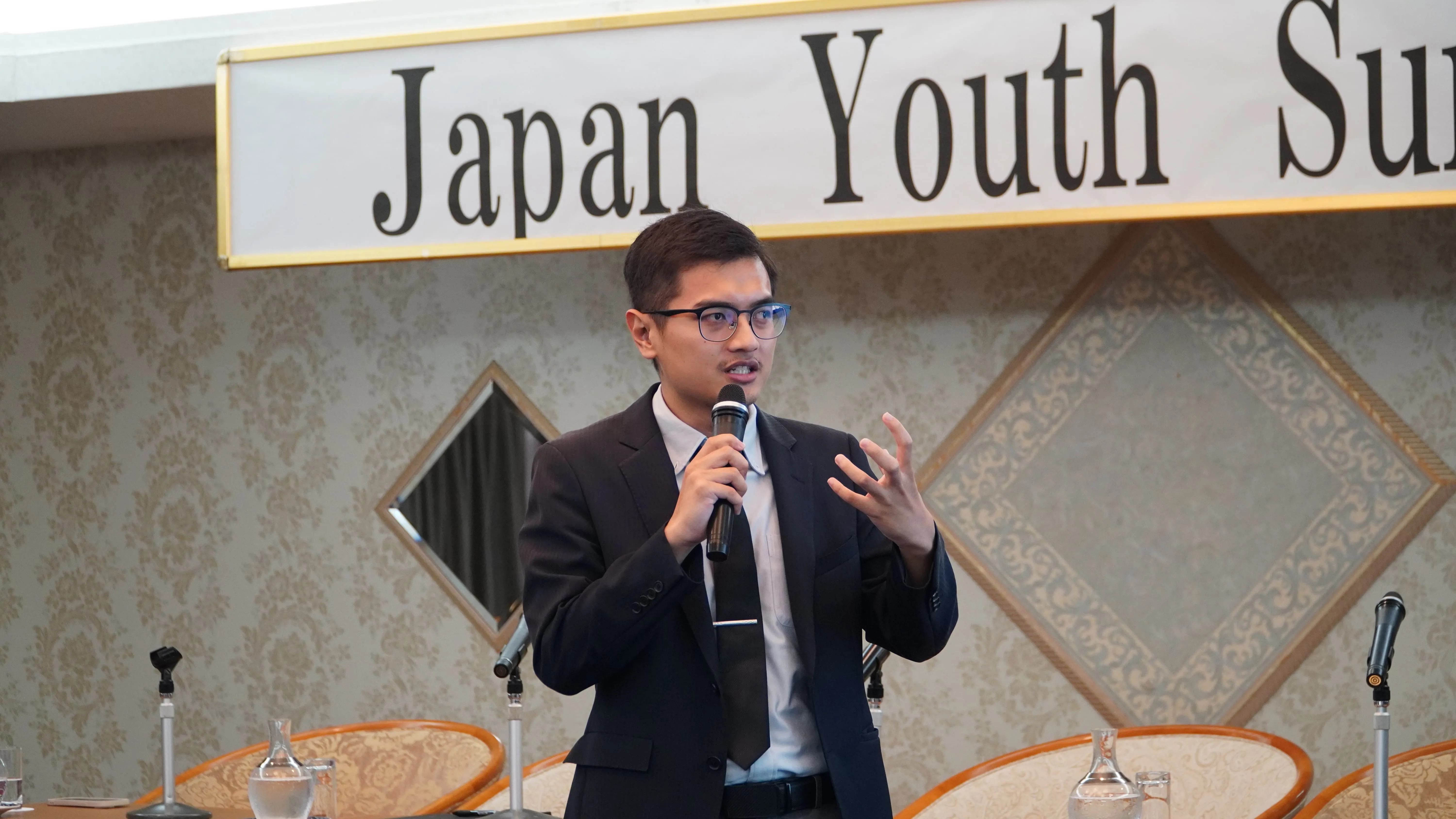 The 7th Japan Youth Summit gallery photo 5 - Bamnang
