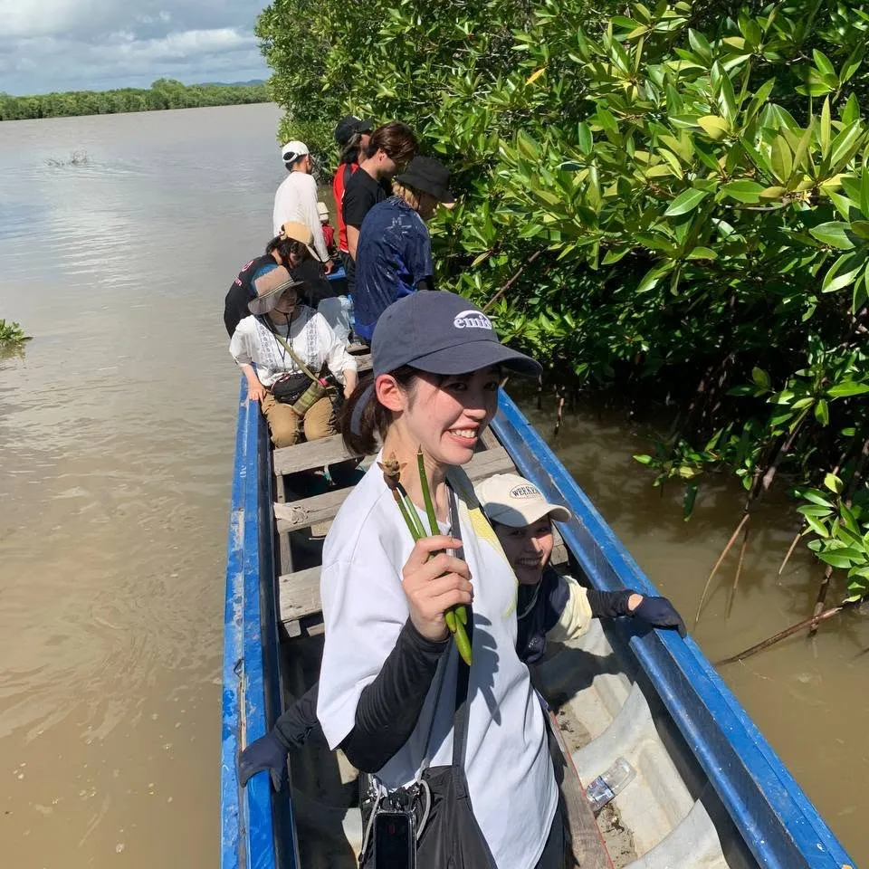 Cambodian Youth Action - Bridge to Cambodia (B2C) Program gallery photo 2 - Bamnang