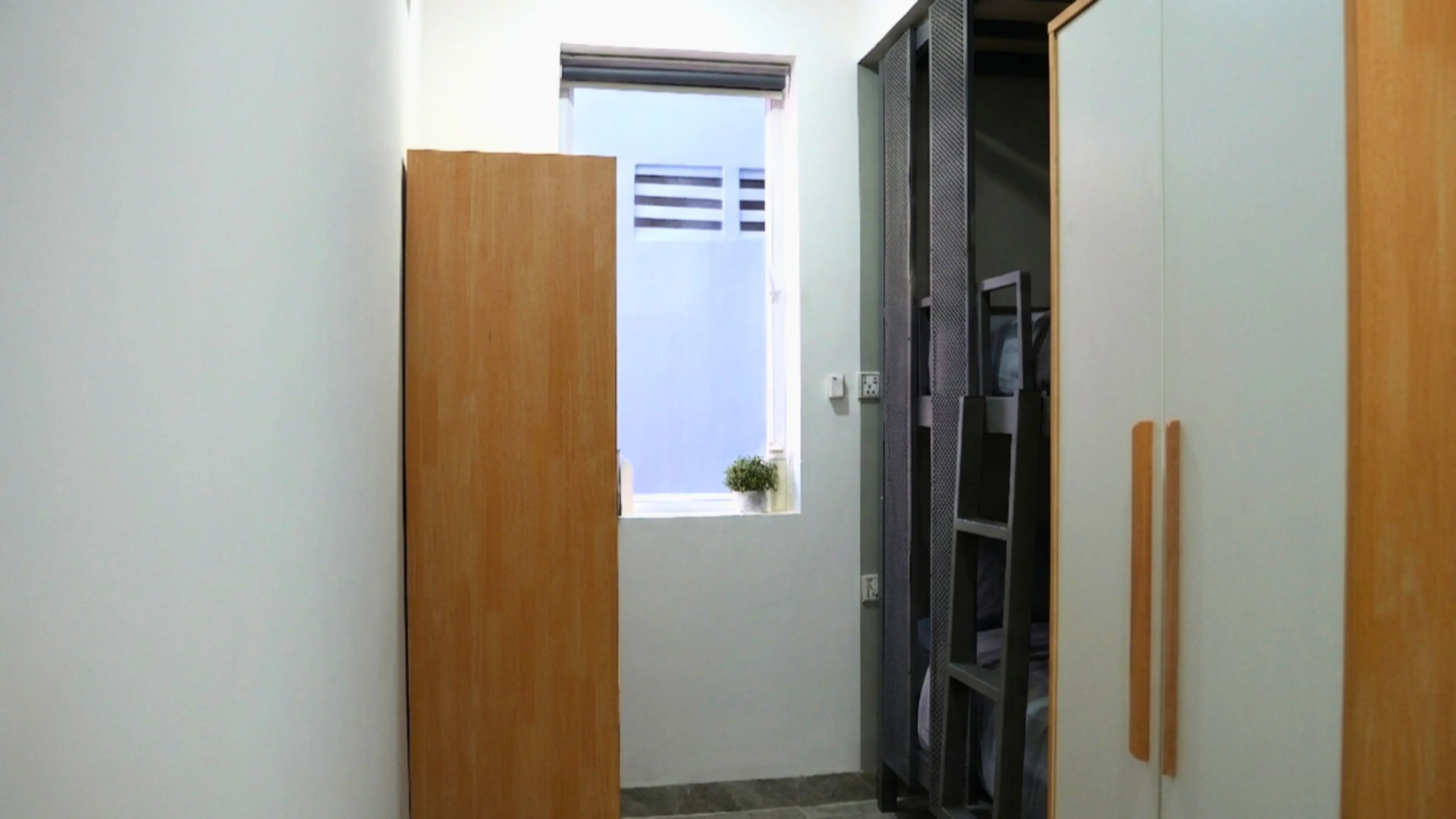 Krypton gallery photo 3 - Bamnang
