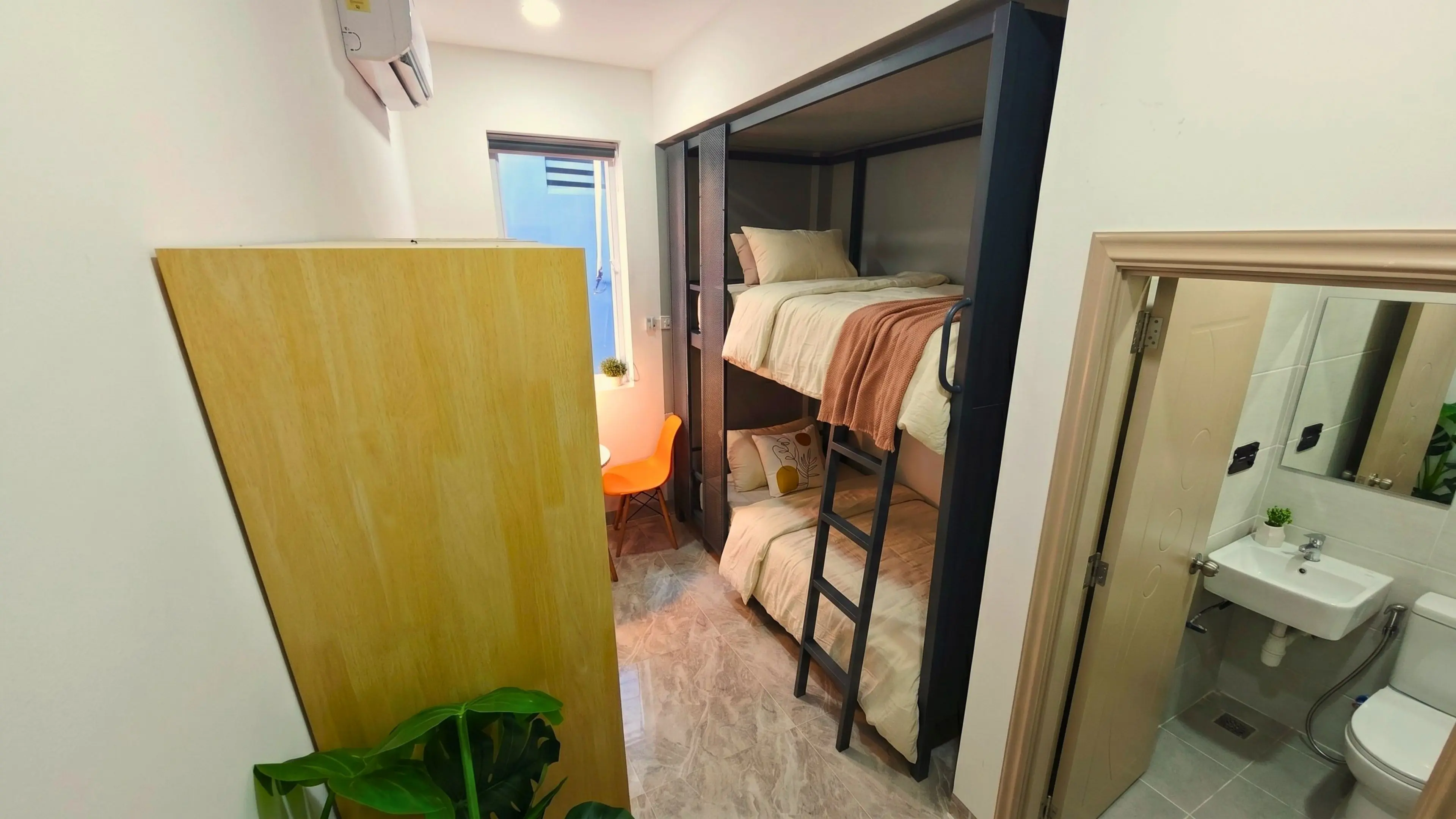 Eclipse co-living student room - Bamnang Eclipse room thumbnail - Student accommodation at Bamnang