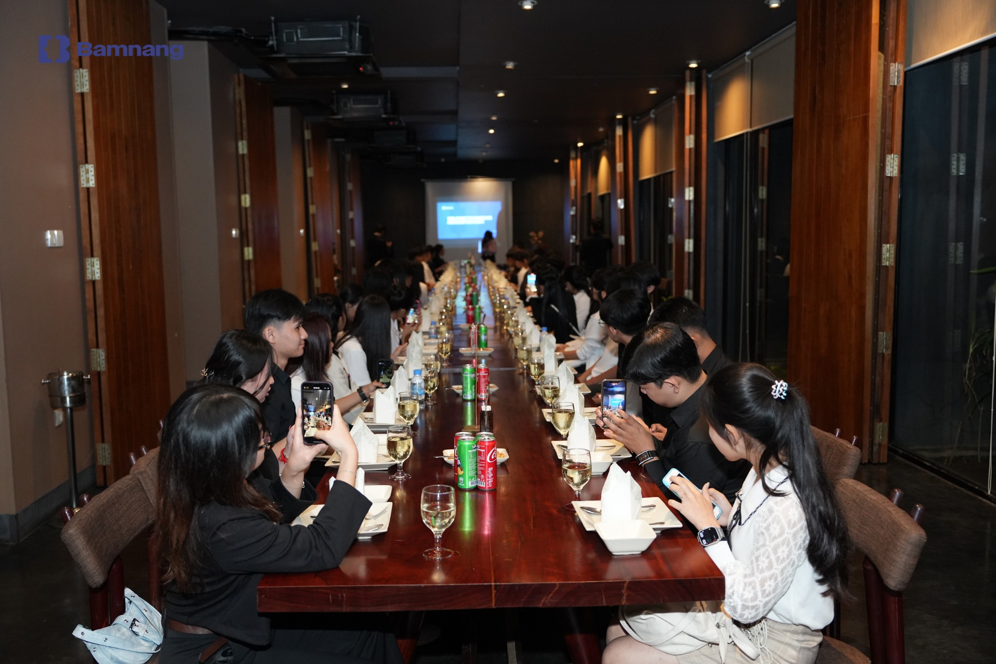 Meet & Greet with Mony 2025 gallery photo 1 - Bamnang