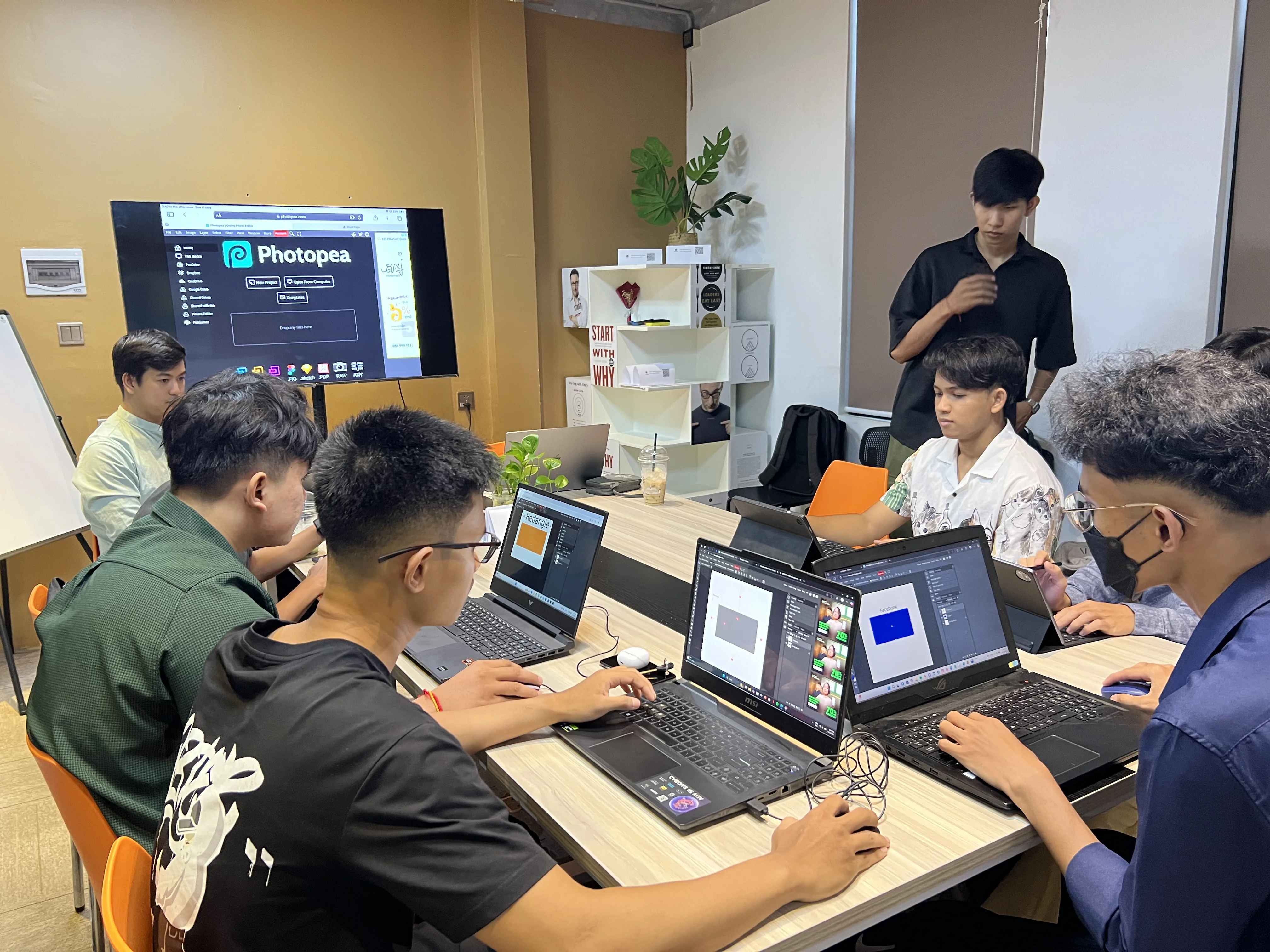 Digital Art Club gallery photo 2 - Bamnang