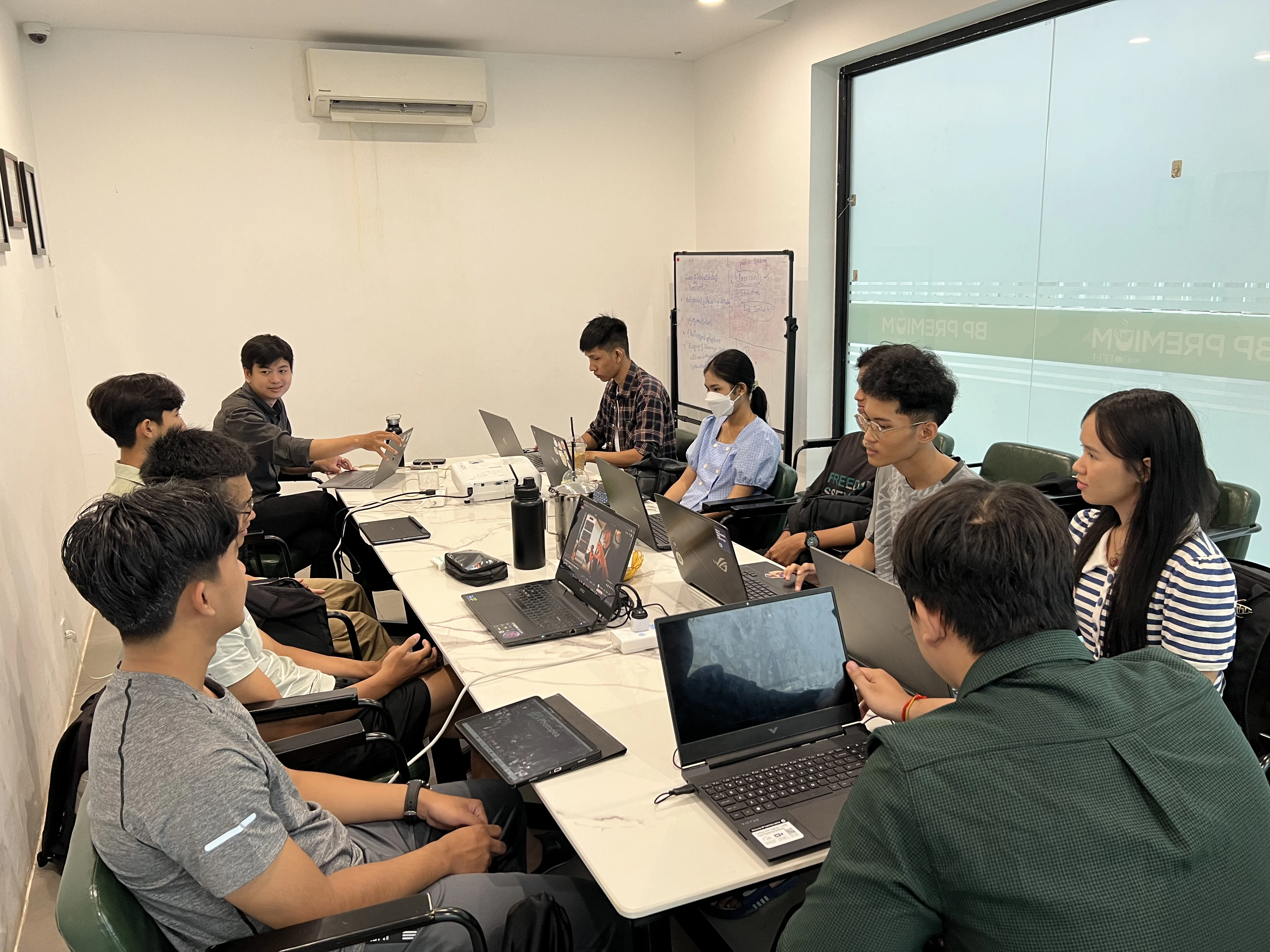 Digital Art Club gallery photo 3 - Bamnang